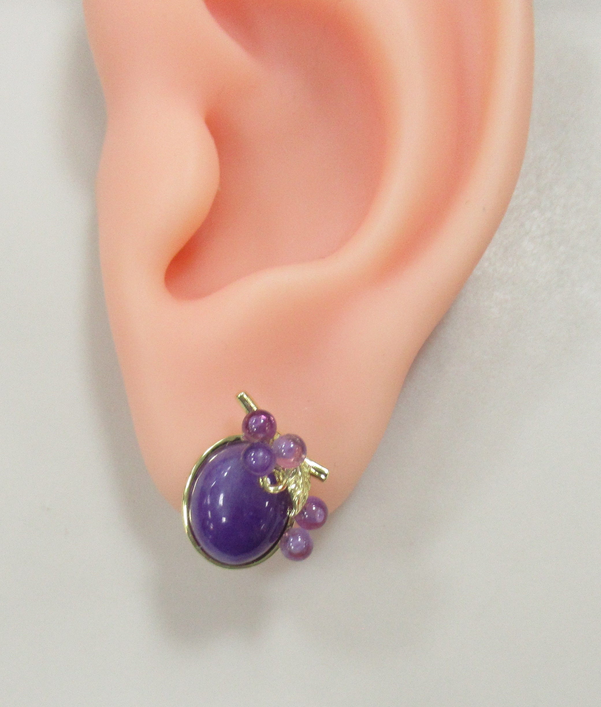 Серебряные серьги-пусеты с лавандовыми жадеитами